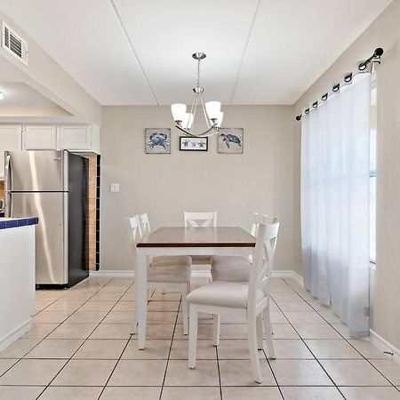 2 Bed 1 Bath Condo By Beach & Entertainment South Padre Island Buitenkant foto