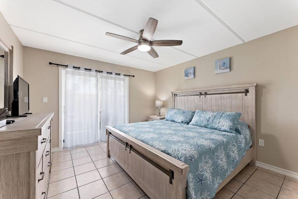 2 Bed 1 Bath Condo By Beach & Entertainment South Padre Island Buitenkant foto